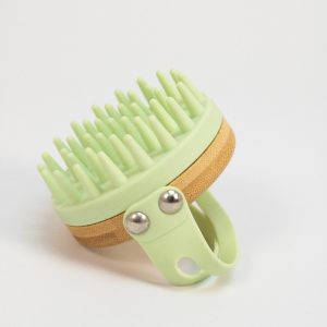 Brosse stimulante cuir chevelu